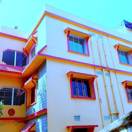 Hotel Gunjan Puri Esterno foto